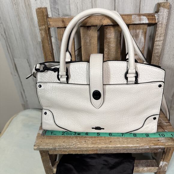 Coach Mercer 24 Grain Leather In Chalk / Off White With Black Hardware 37779 - Picture 3 of 16